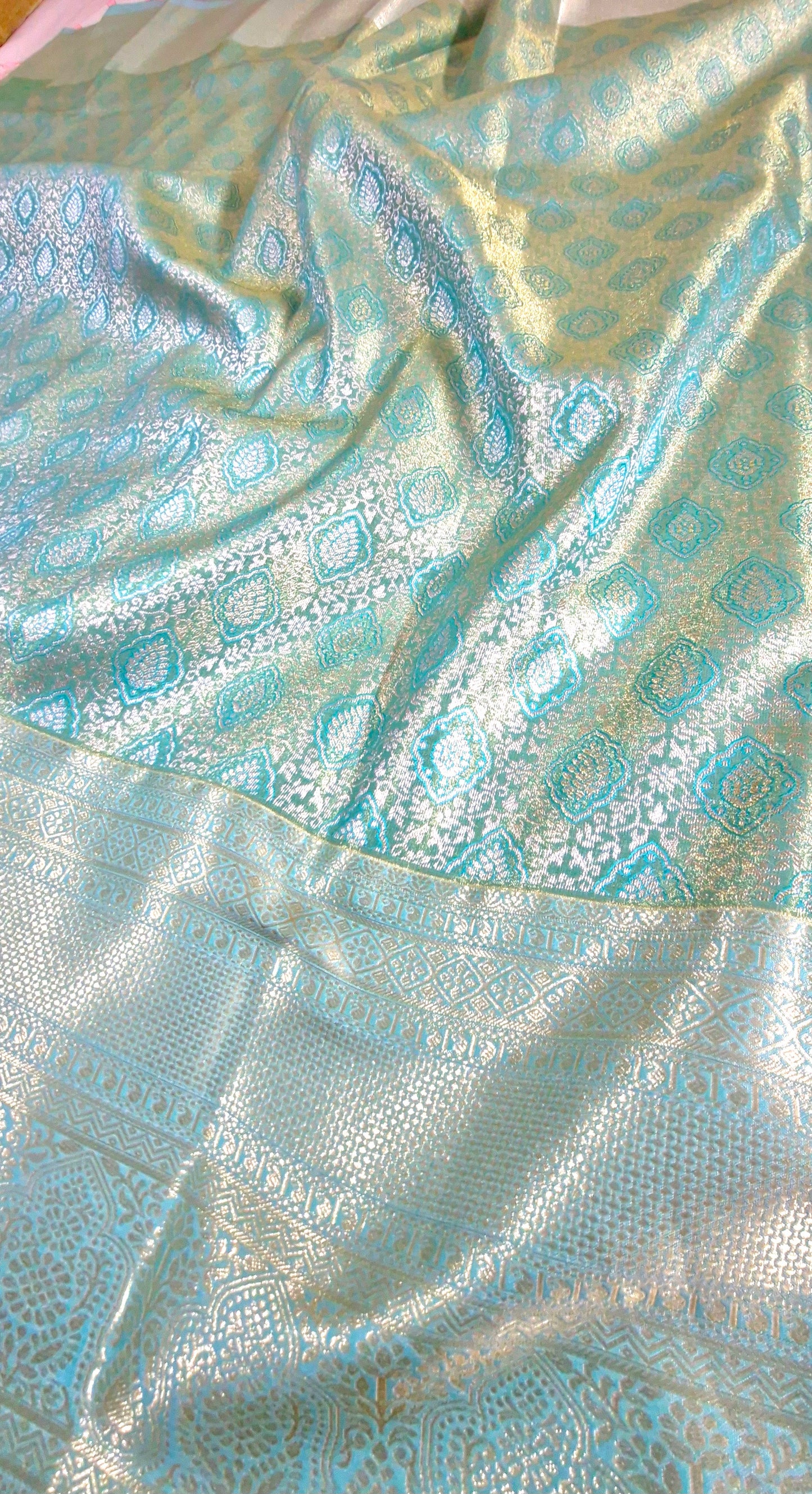 TURQUOISE GREEN SILK SAREE