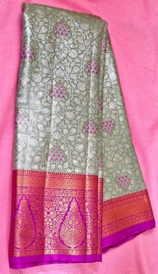 LIGHT PISTACHIO GREEN SILK SAREE