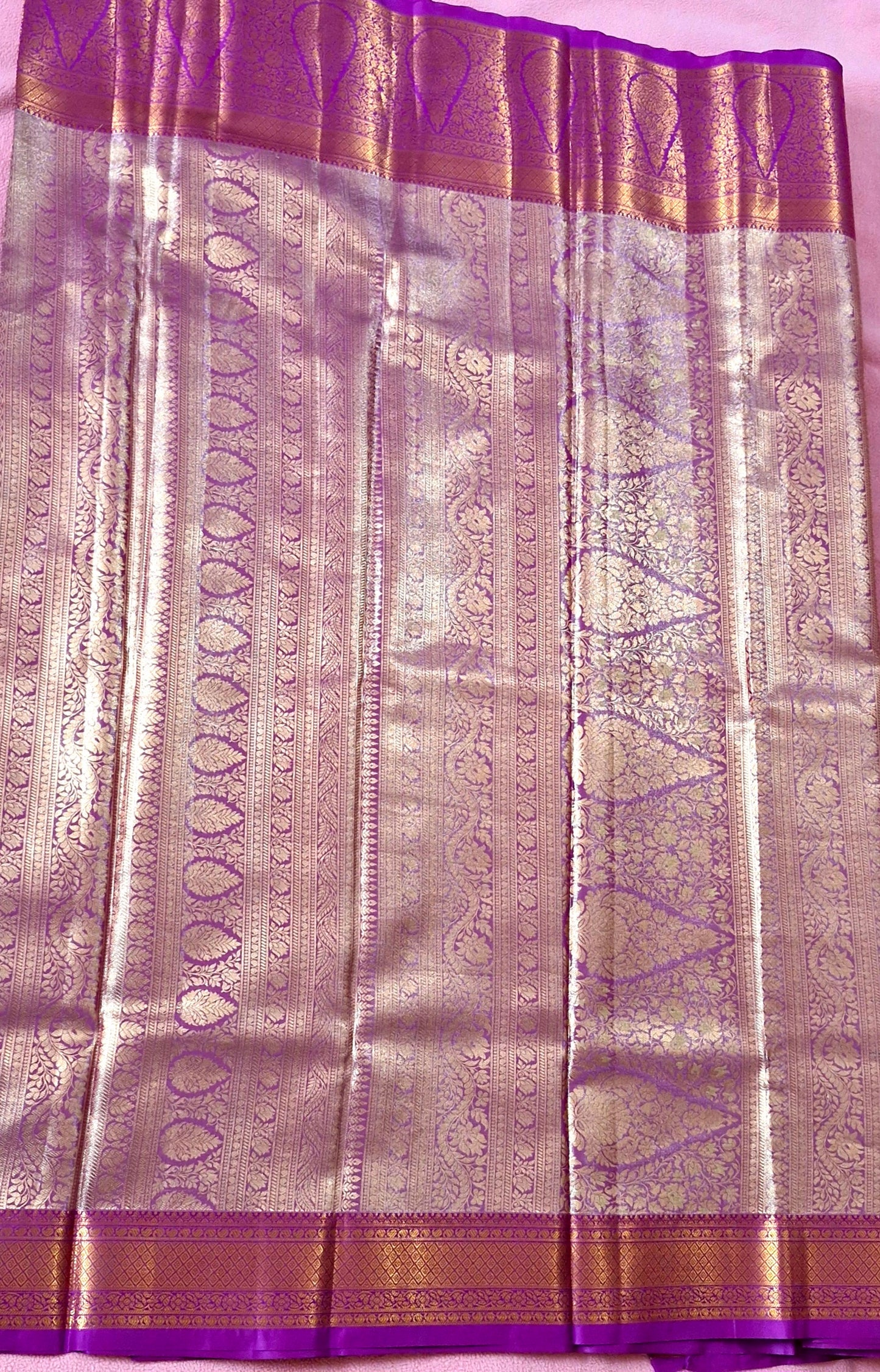 LIGHT PISTACHIO GREEN SILK SAREE