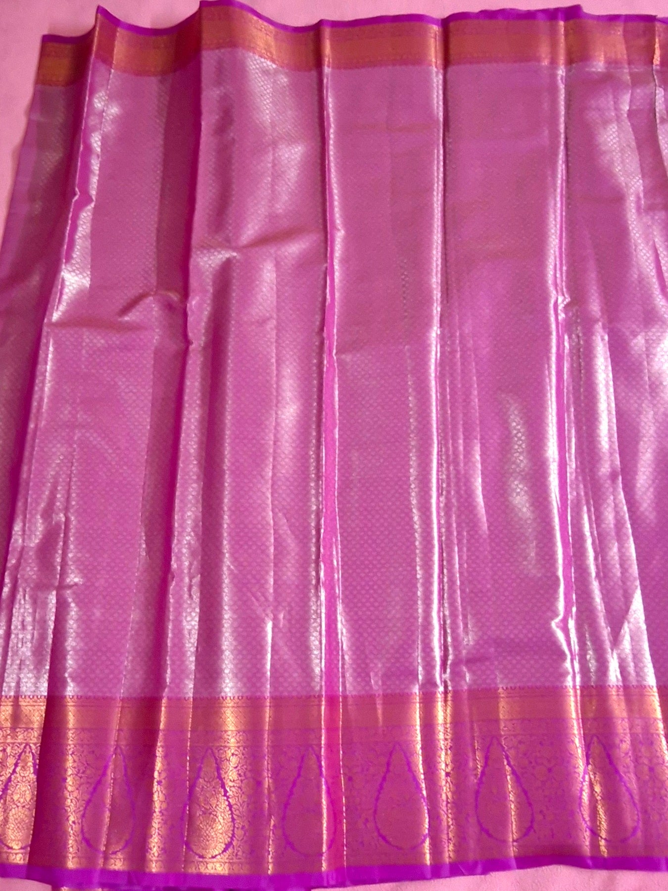 LIGHT PISTACHIO GREEN SILK SAREE