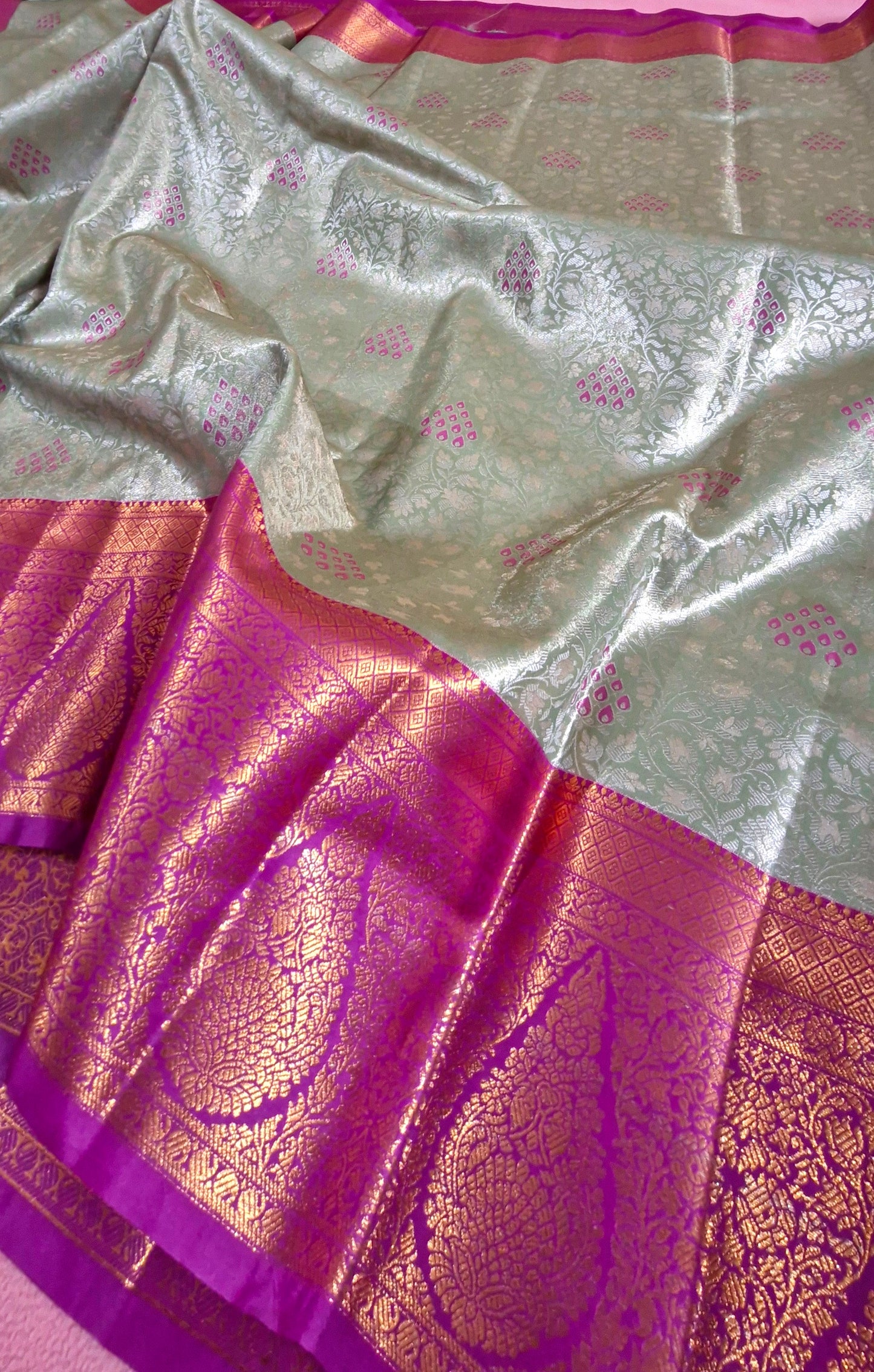 LIGHT PISTACHIO GREEN SILK SAREE
