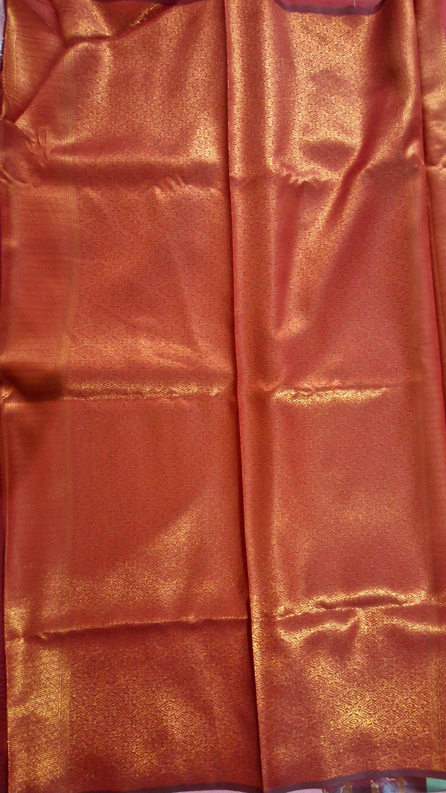 CREAMISH GOLDEN SILK SAREE