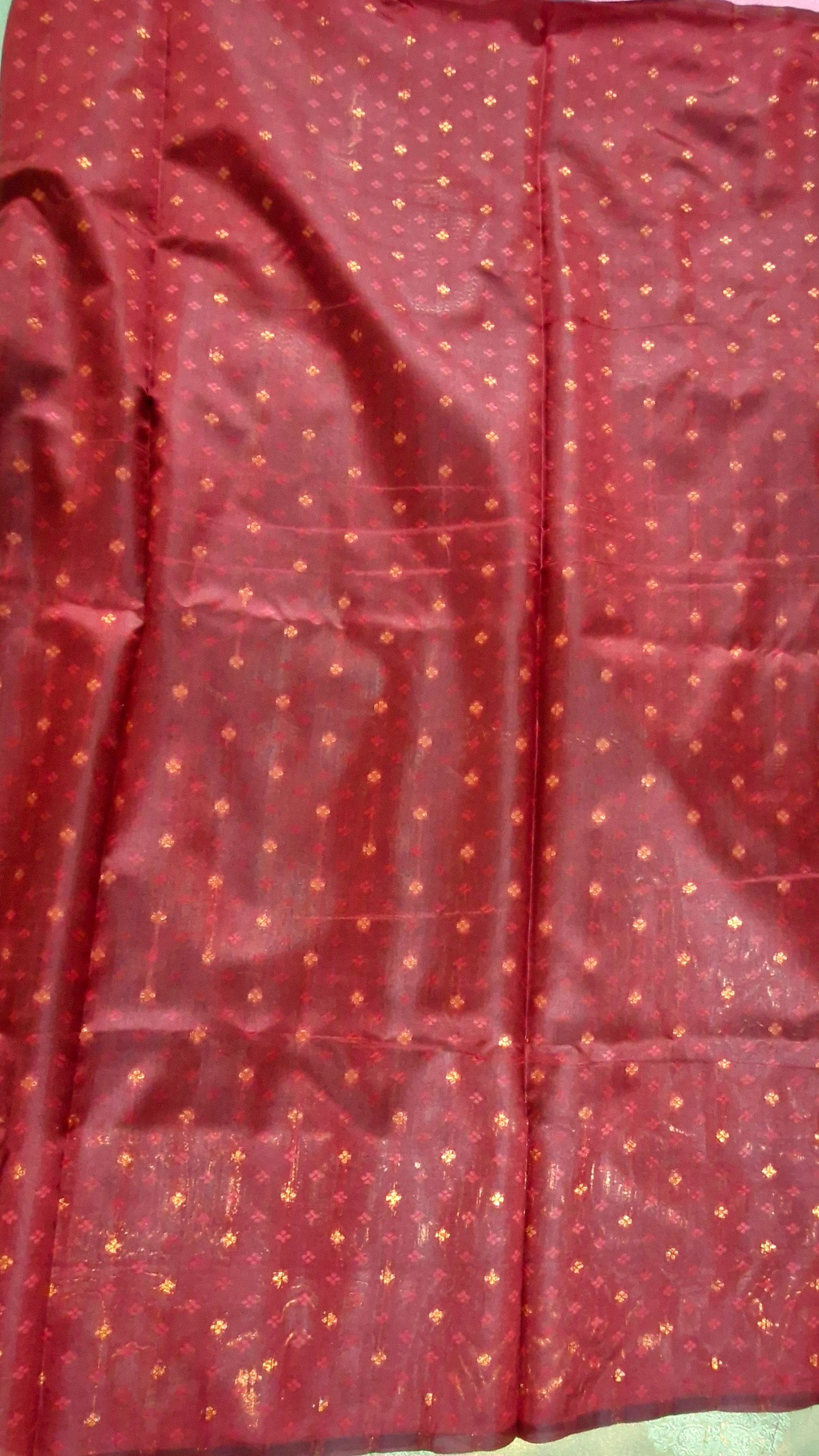 CREAMISH GOLDEN SILK SAREE