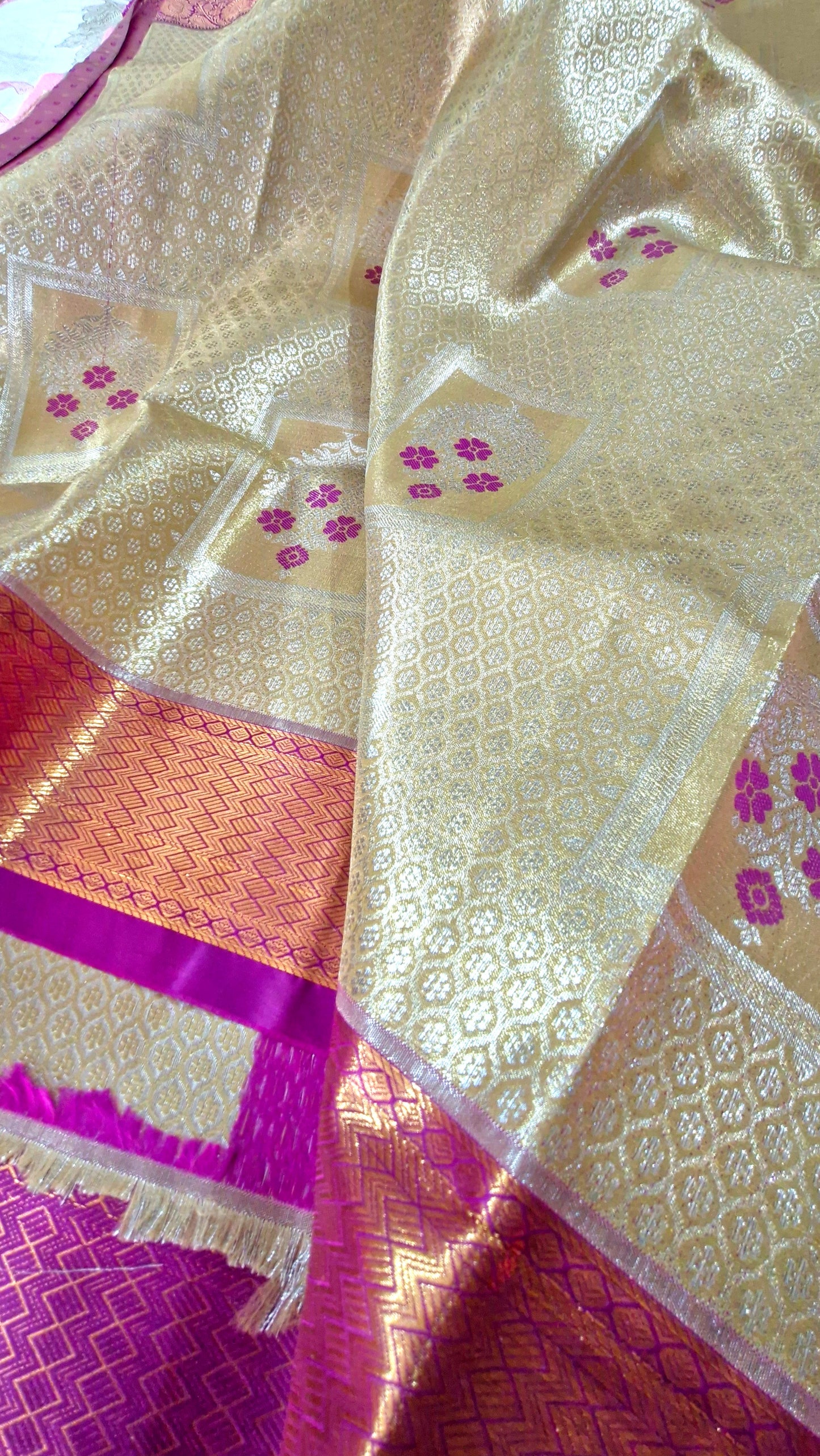CREAM GOLDEN SILK SAREE