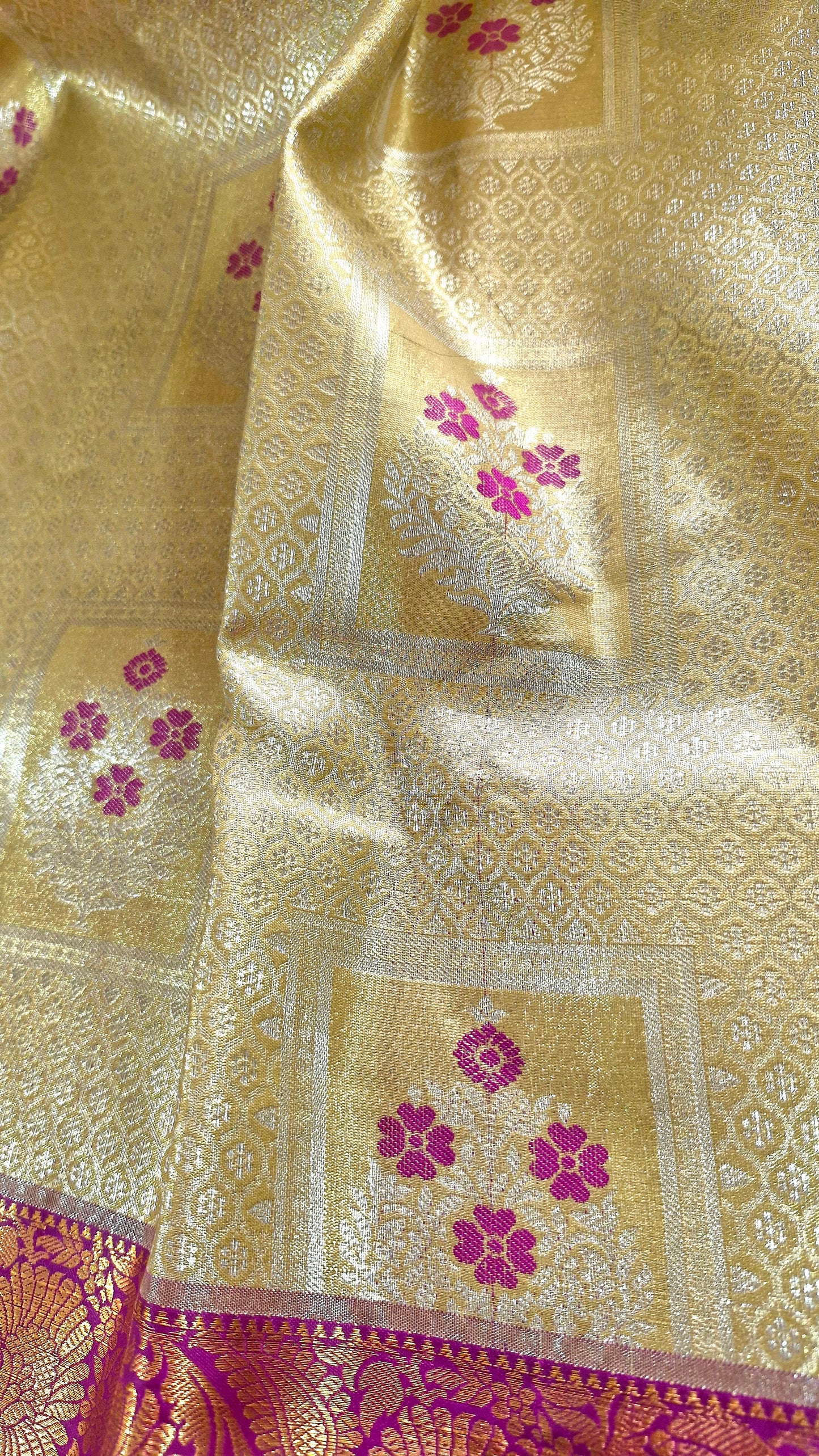 CREAM GOLDEN SILK SAREE