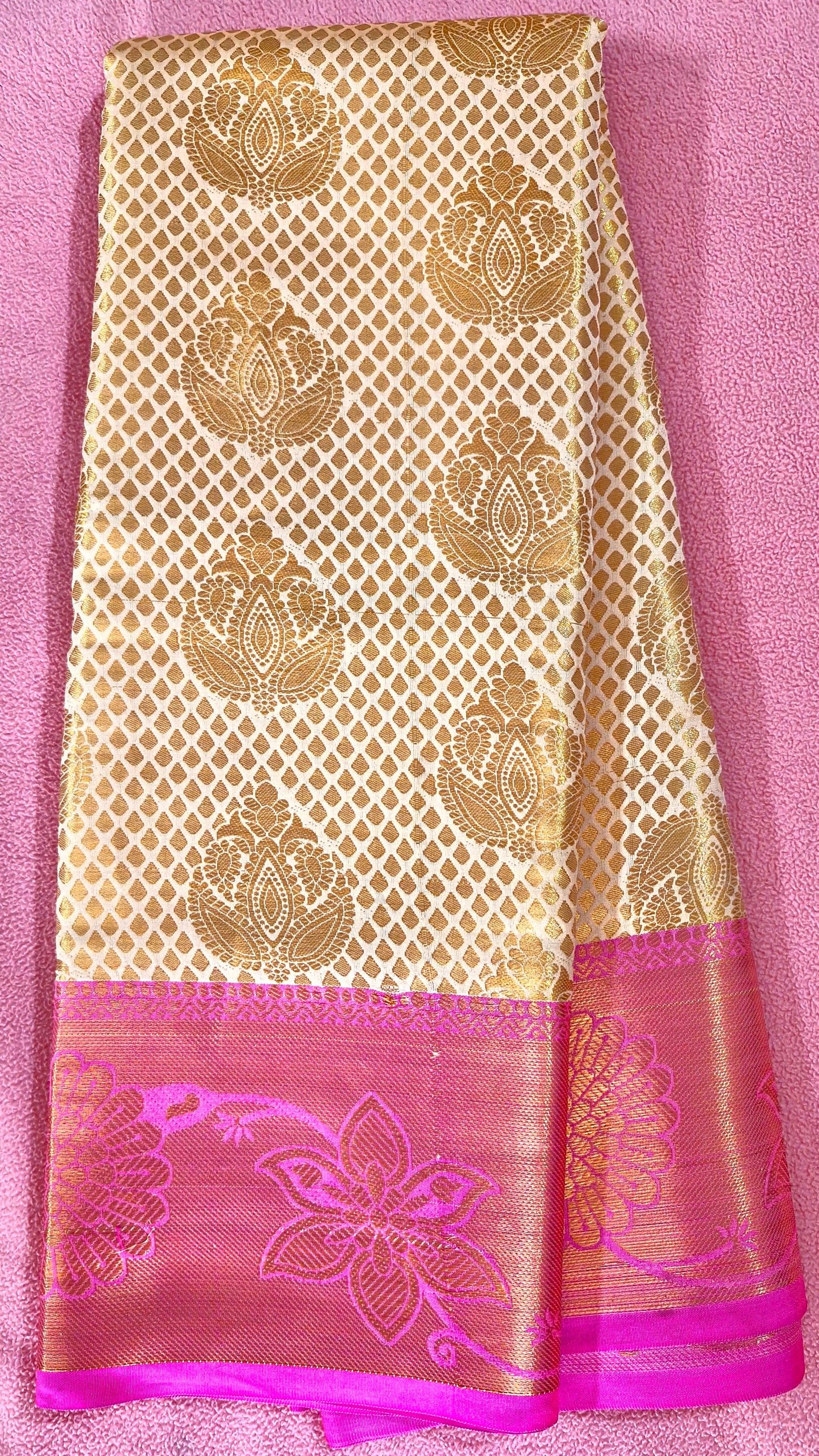OFF-WHITE GOLDEN SILK SAREE