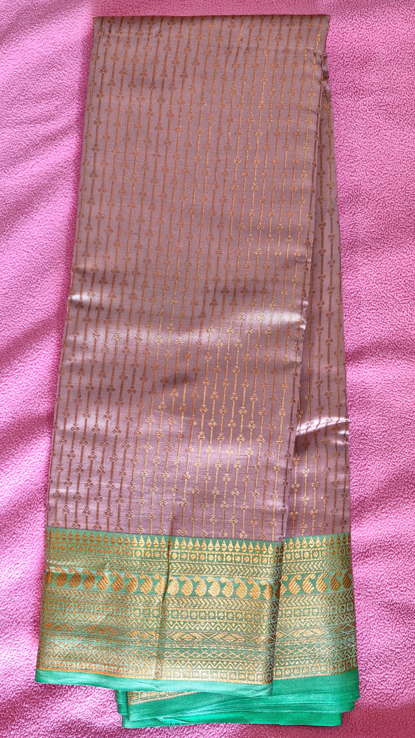 LIGHT MAUVE SILK SAREE