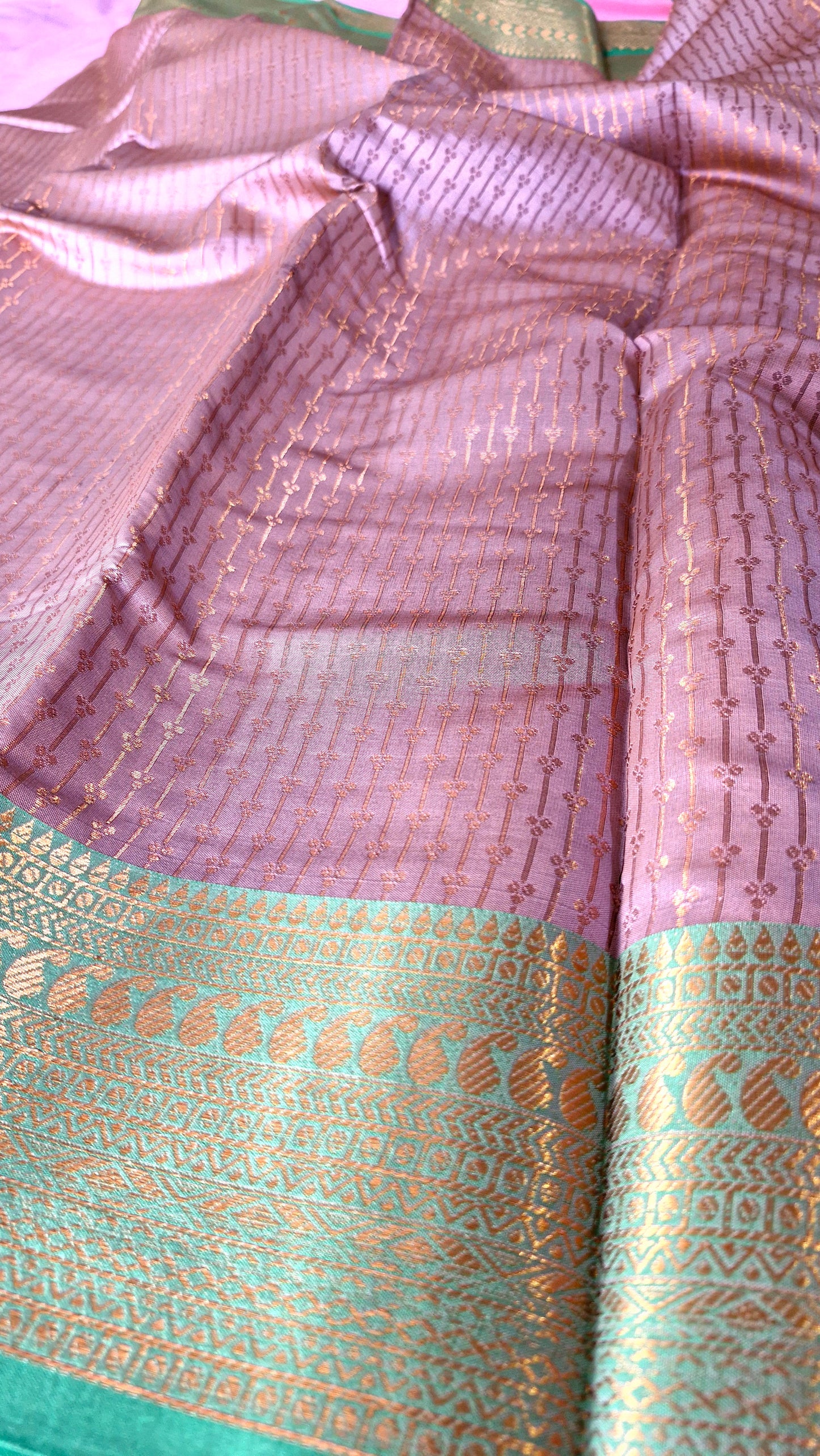 LIGHT MAUVE SILK SAREE