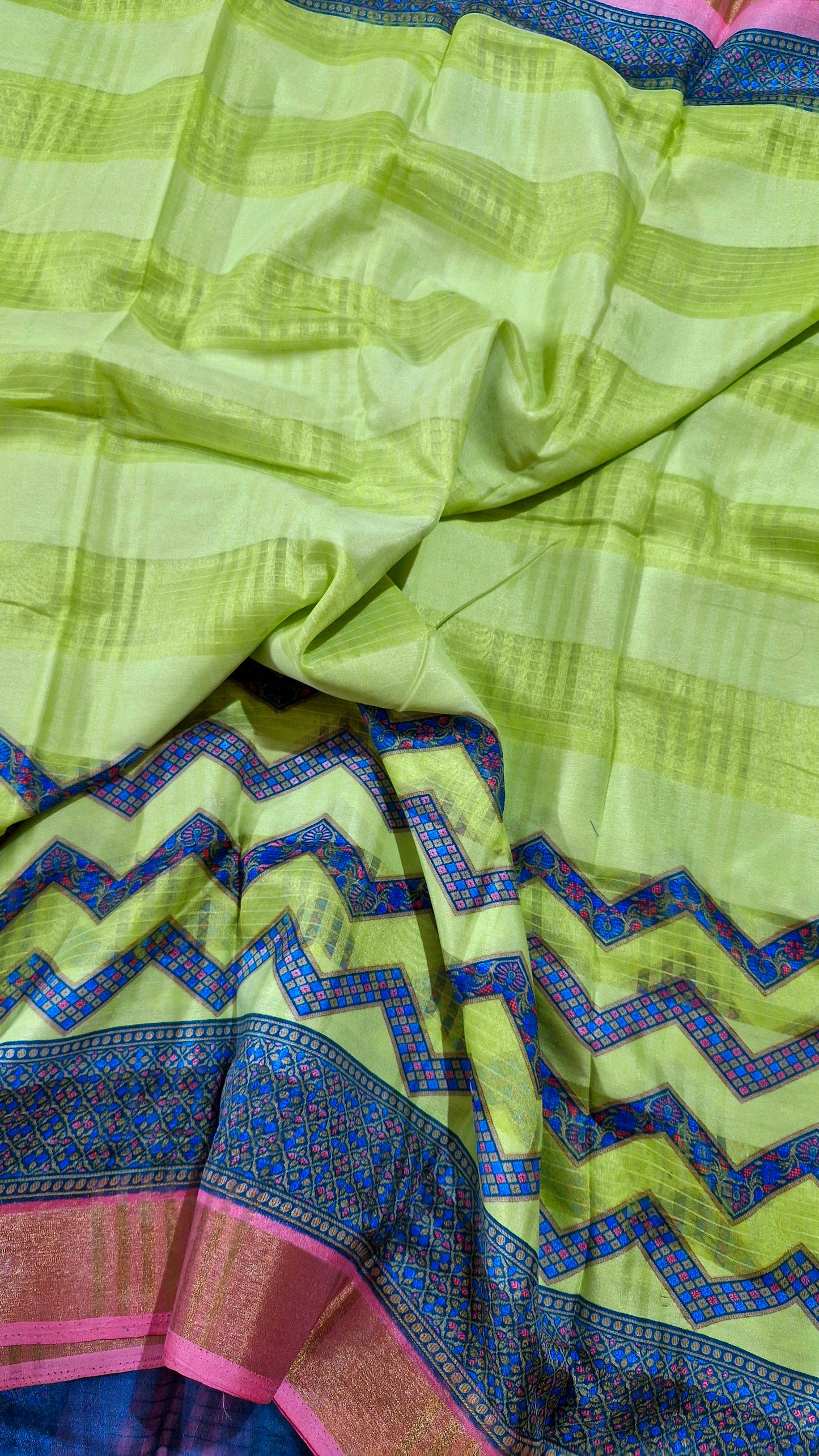 NEON GREEN DOLA SILK SAREE