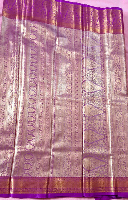 LIGHT PISTACHIO GREEN SILK SAREE