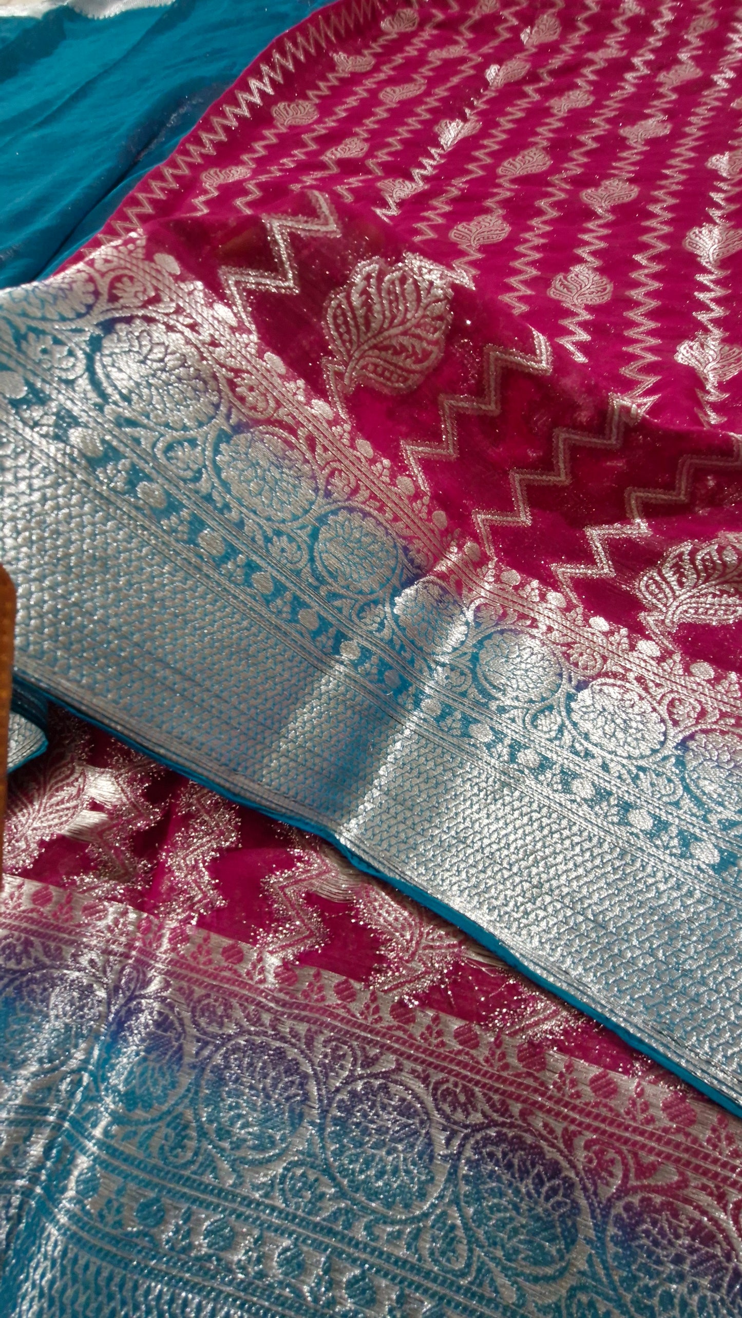 MAGENTA GEORGETTE SAREE