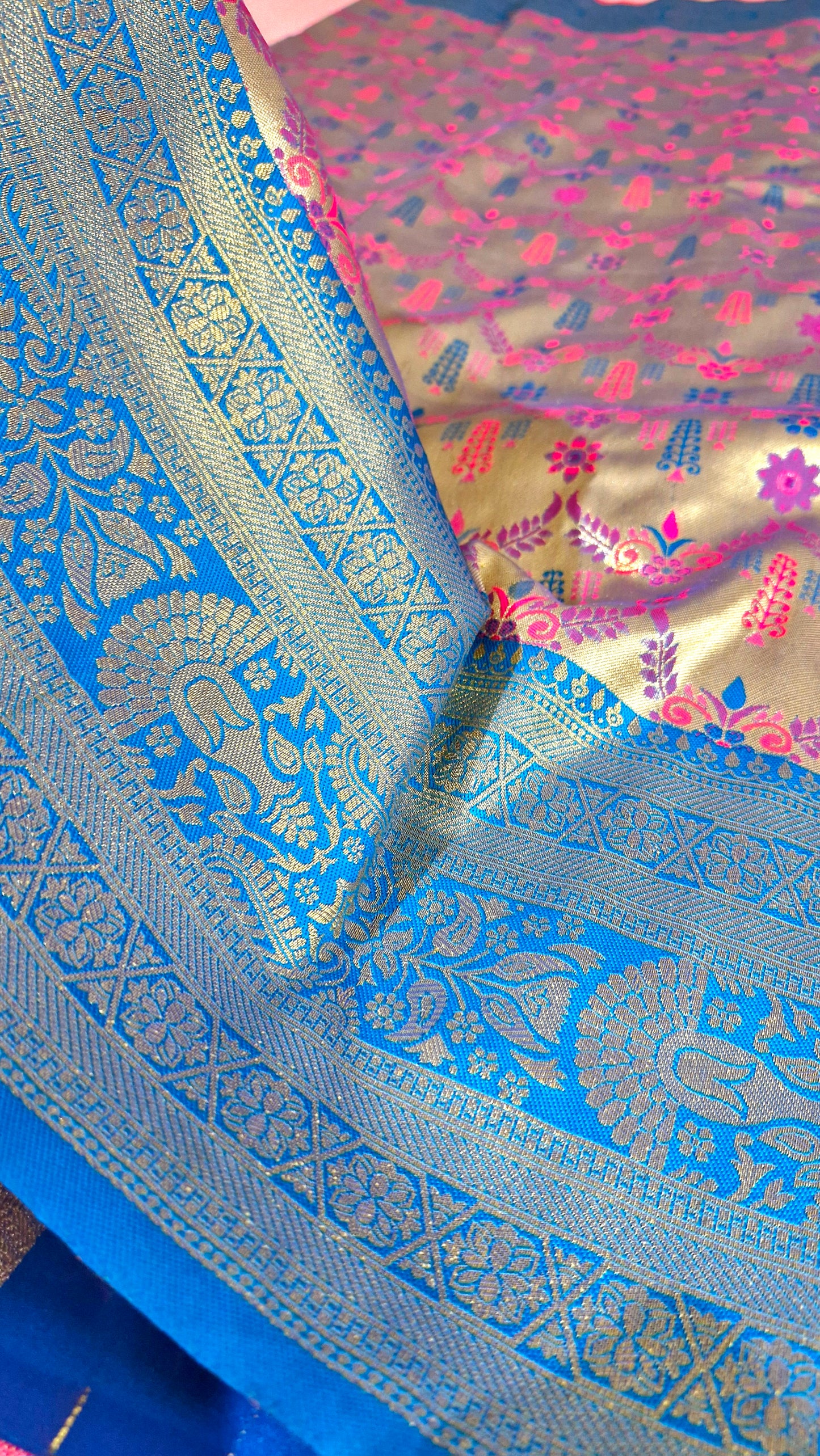 SILVER GOLD DUAL TONE SILK SAREE