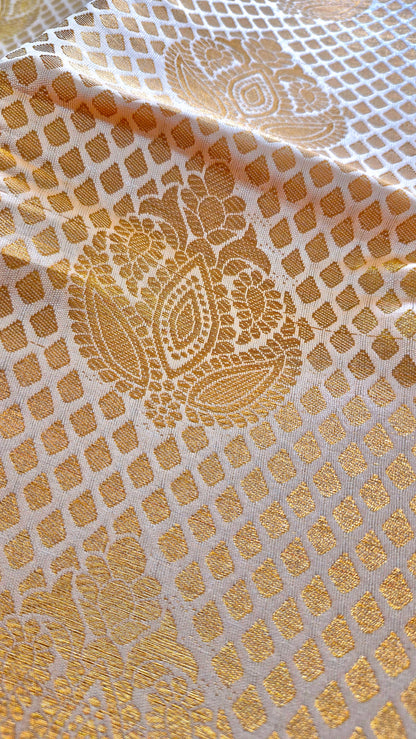 OFF-WHITE GOLDEN SILK SAREE